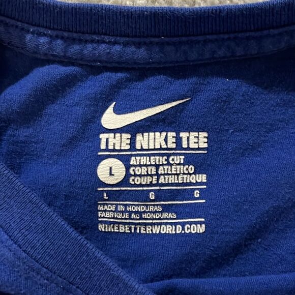 Chicago Cubs 2016 World Series Champions MLB Baseball T shirt Lovable Winners - Picture 2 of 2